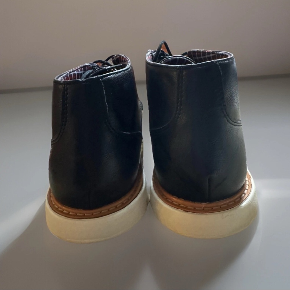 Men's  Chukka Boots
Ben Sherman Dirk Chukka Black Boot Lace Up Men’s 10.5 - Picture 3 of 8